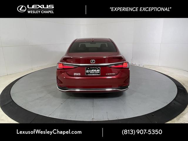 new 2025 Lexus ES 300h car, priced at $49,740