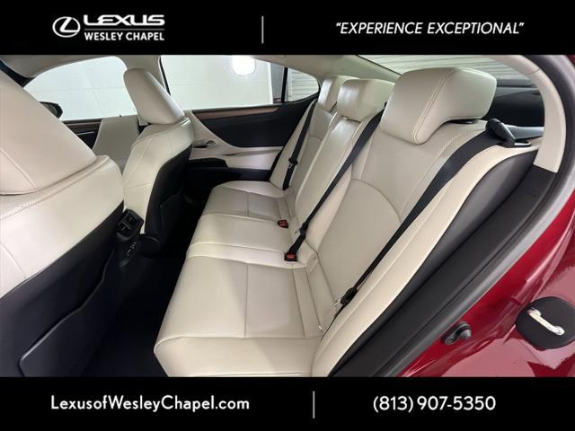 new 2025 Lexus ES 300h car, priced at $49,740