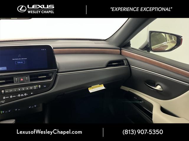 new 2025 Lexus ES 300h car, priced at $49,740