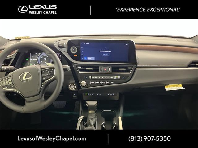 new 2025 Lexus ES 300h car, priced at $49,740