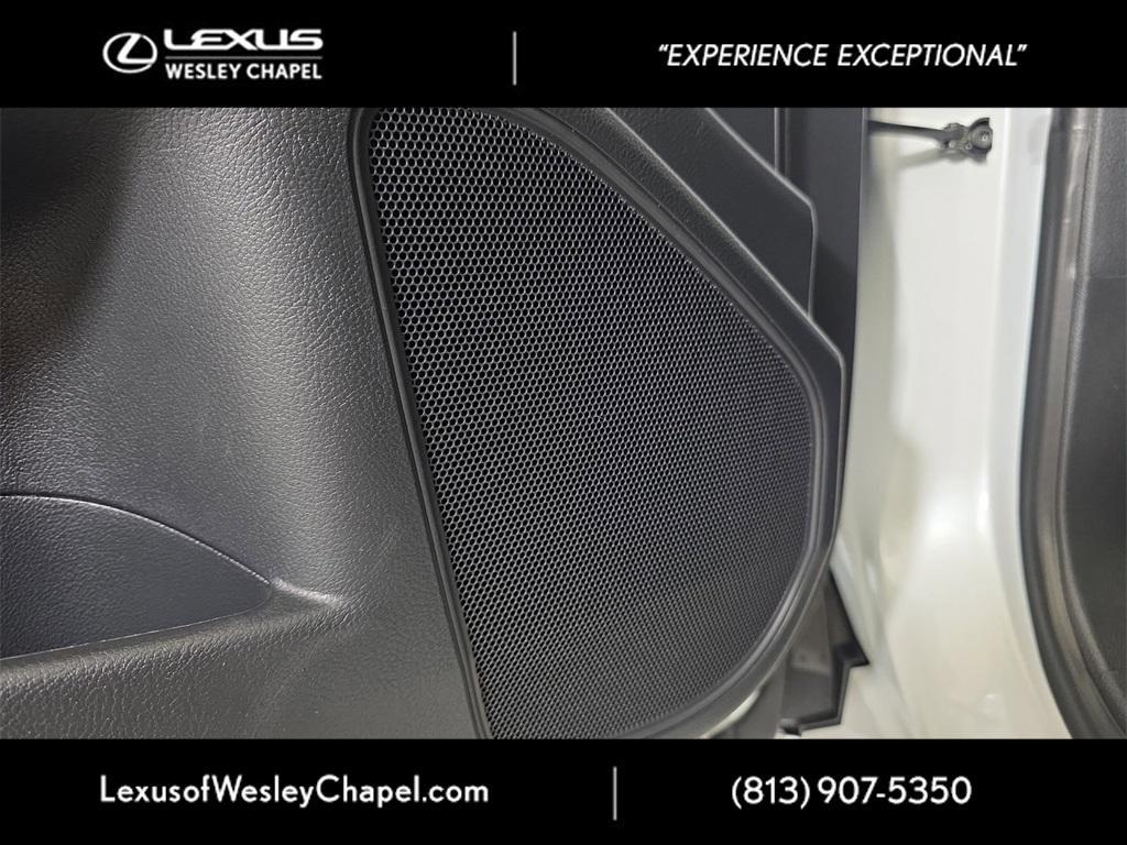 new 2025 Lexus ES 350 car, priced at $50,290