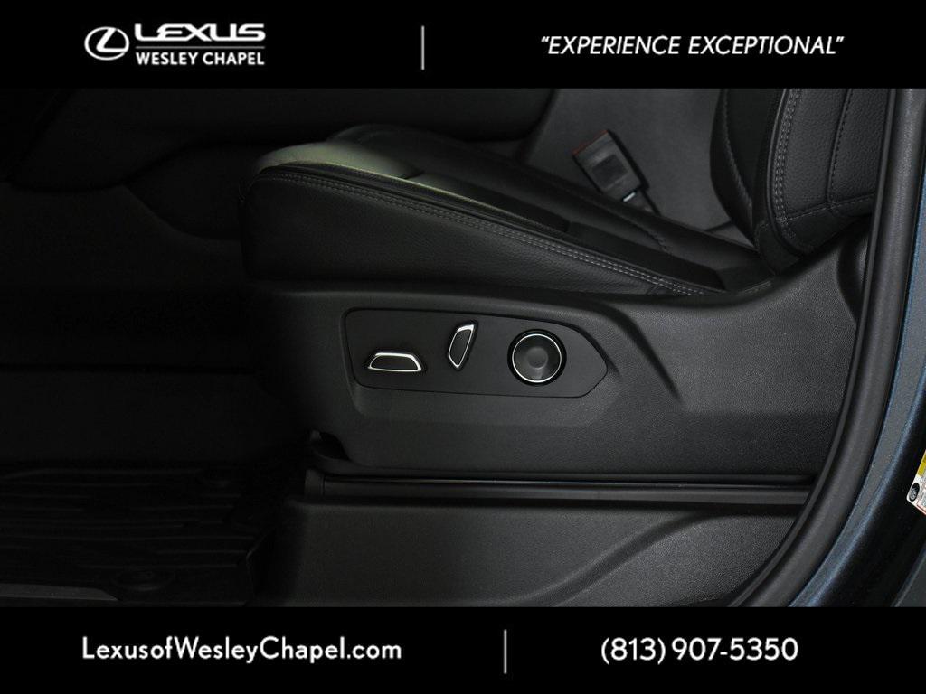 used 2021 GMC Yukon car, priced at $53,190