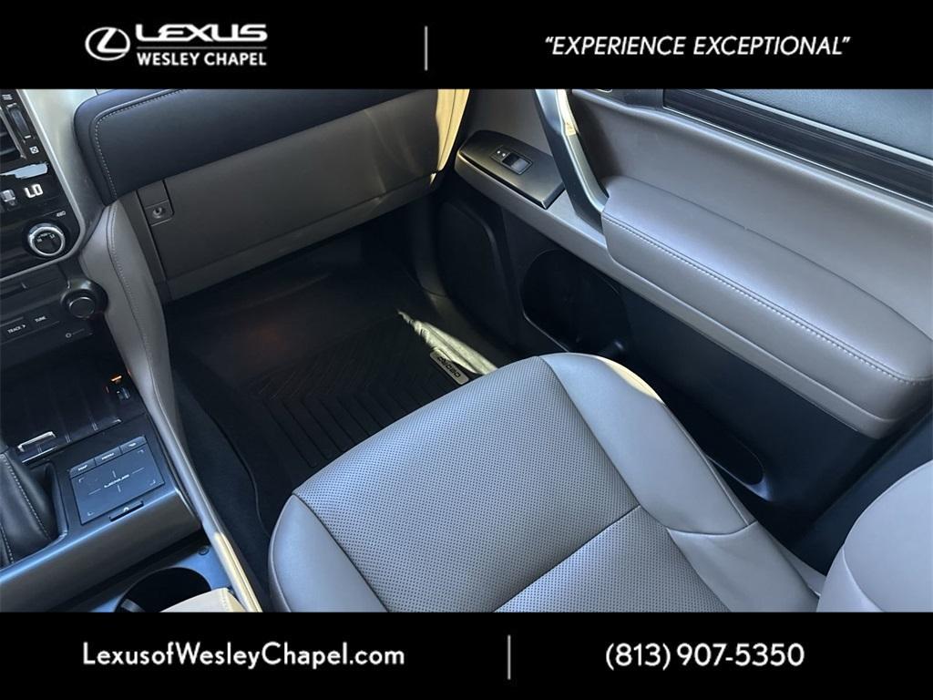 used 2022 Lexus GX 460 car, priced at $50,500