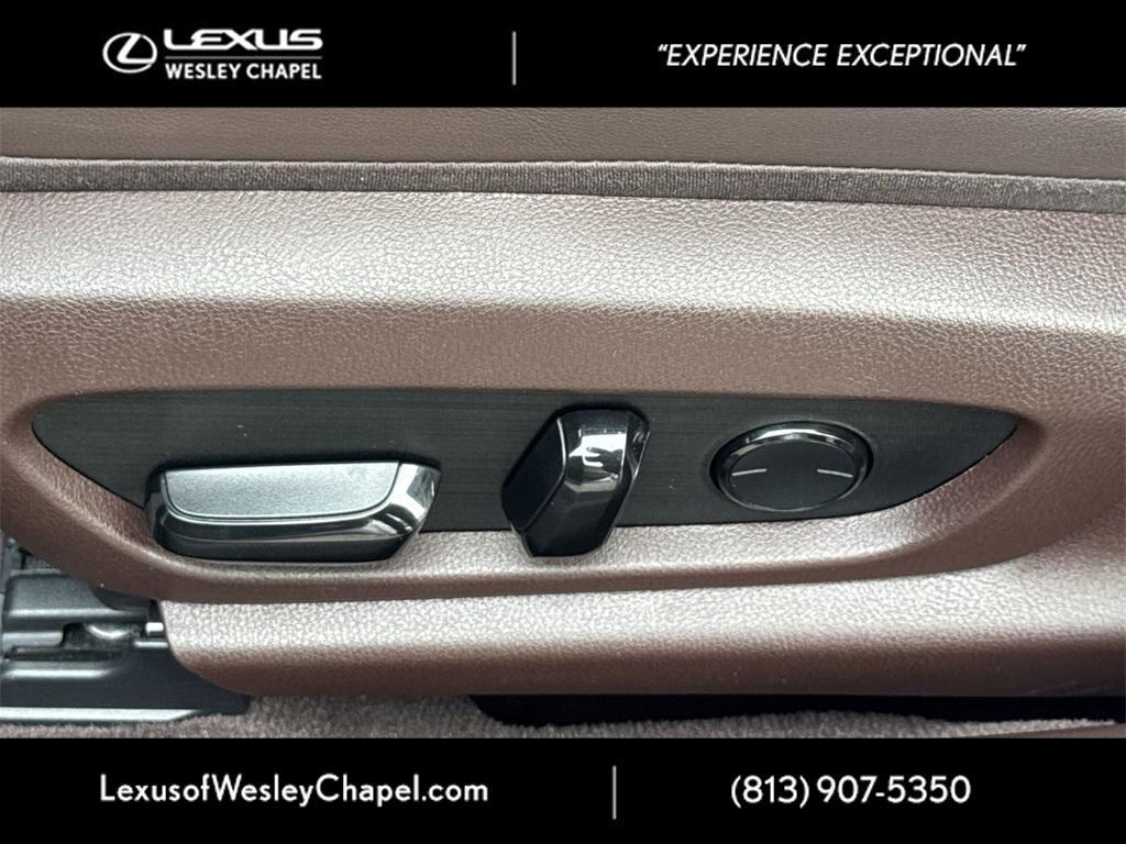 used 2020 Lexus ES 350 car, priced at $29,900