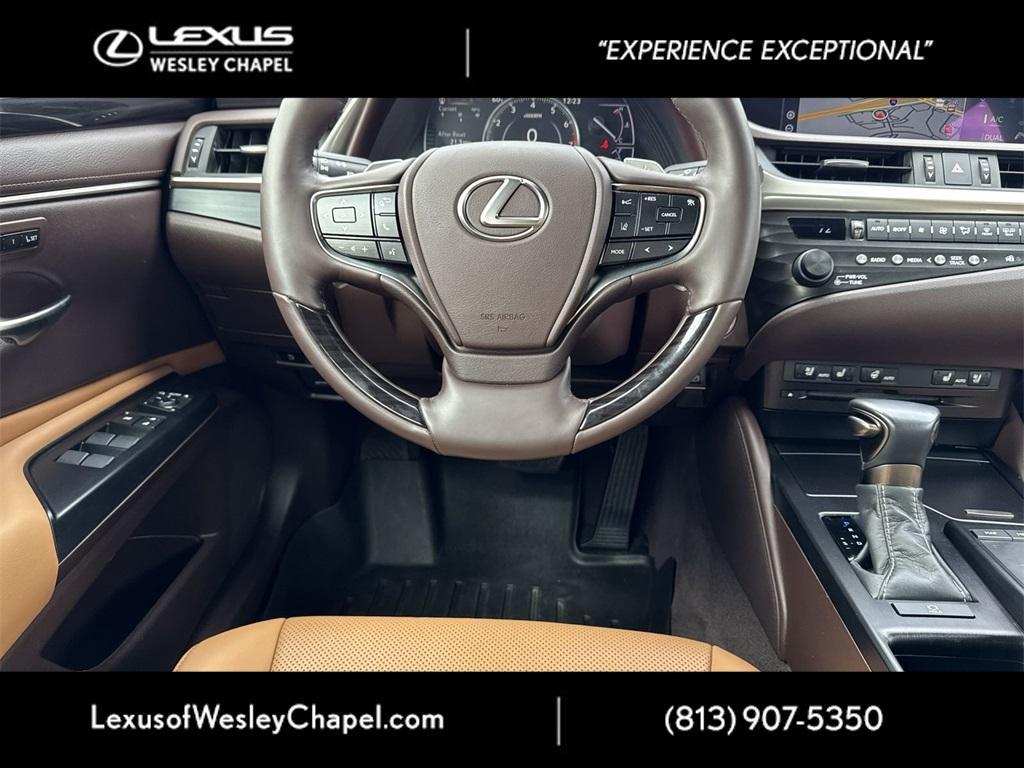 used 2020 Lexus ES 350 car, priced at $29,900