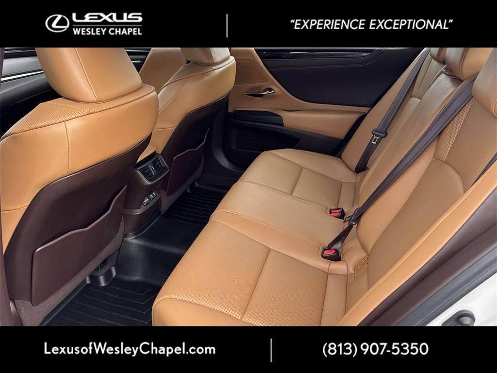 used 2020 Lexus ES 350 car, priced at $29,900