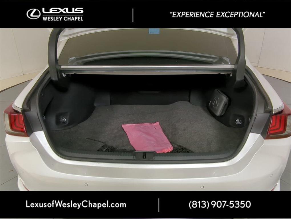 used 2024 Lexus ES 350 car, priced at $38,990