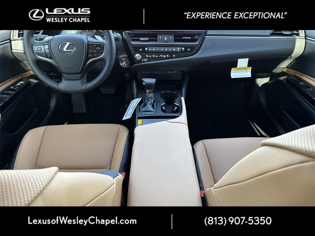 new 2025 Lexus ES 350 car, priced at $47,730