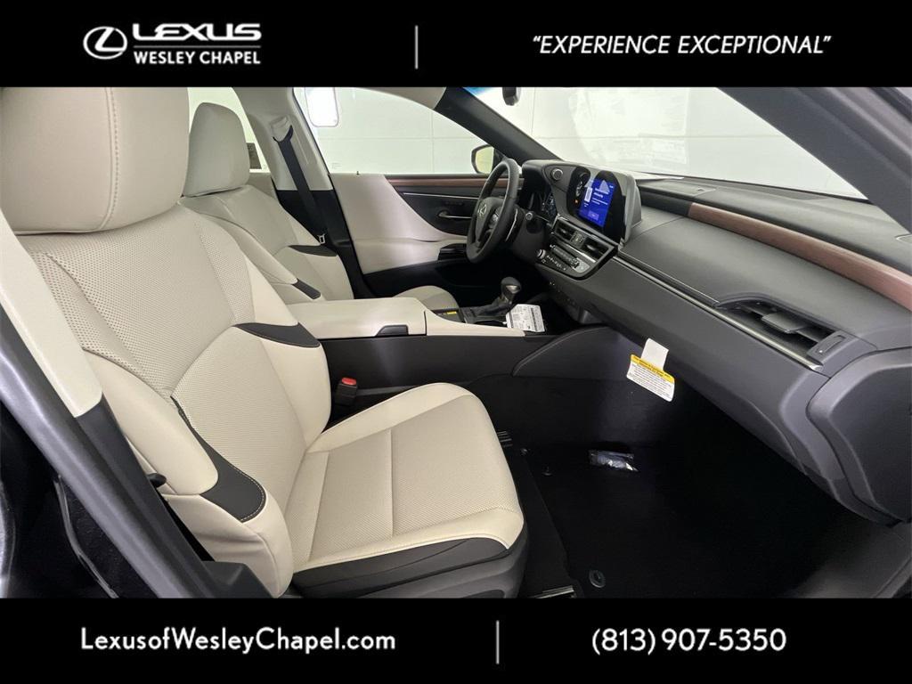 new 2025 Lexus ES 350 car, priced at $46,950