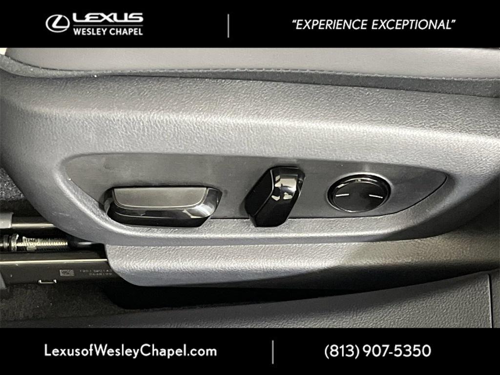 new 2025 Lexus ES 350 car, priced at $46,950