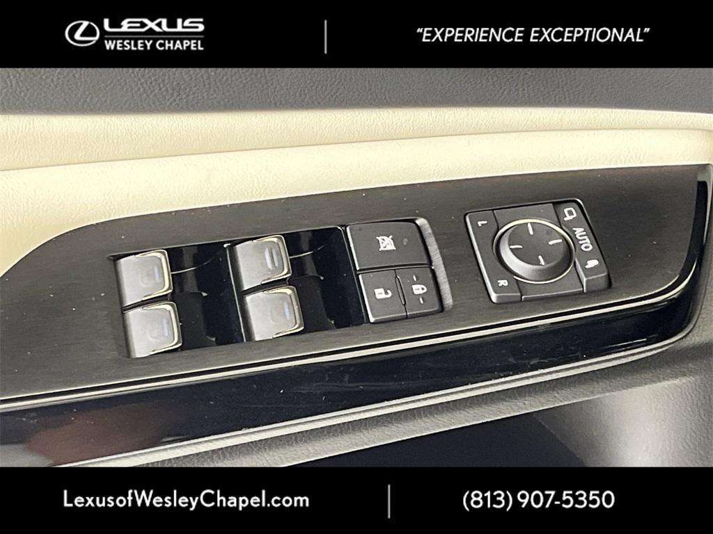 new 2025 Lexus ES 350 car, priced at $46,950