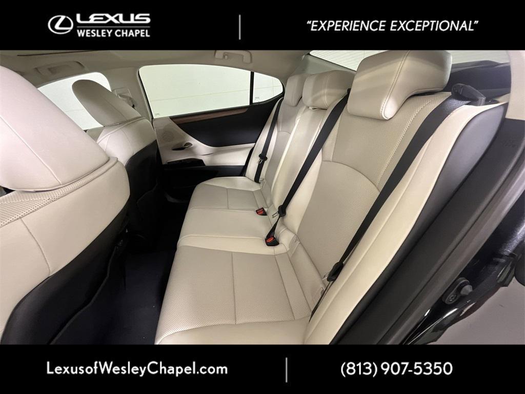new 2025 Lexus ES 350 car, priced at $46,950