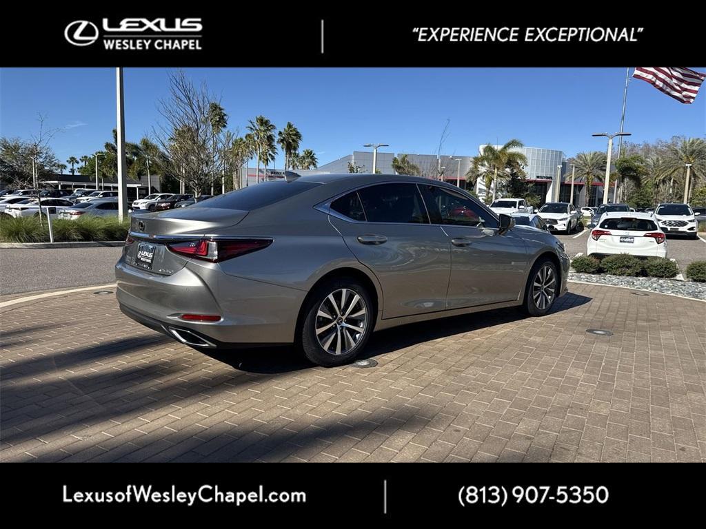 used 2021 Lexus ES 350 car, priced at $30,590