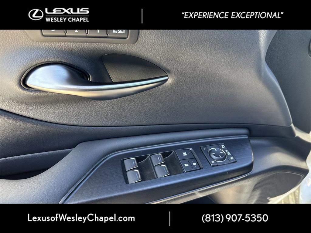 used 2021 Lexus ES 350 car, priced at $30,590