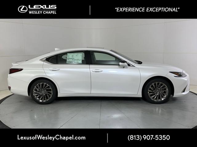 new 2025 Lexus ES 300h car, priced at $56,485