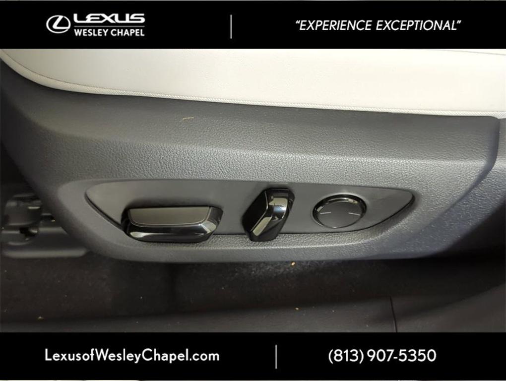new 2025 Lexus RX 350 car, priced at $61,919