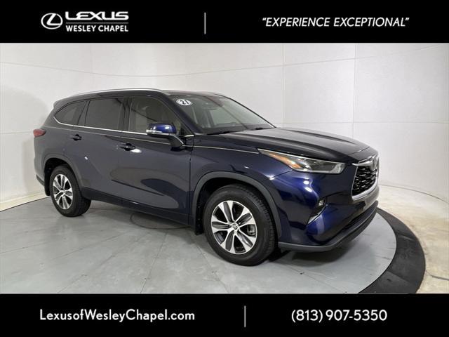 used 2021 Toyota Highlander car, priced at $30,990
