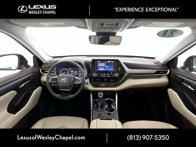 used 2021 Toyota Highlander car, priced at $30,990