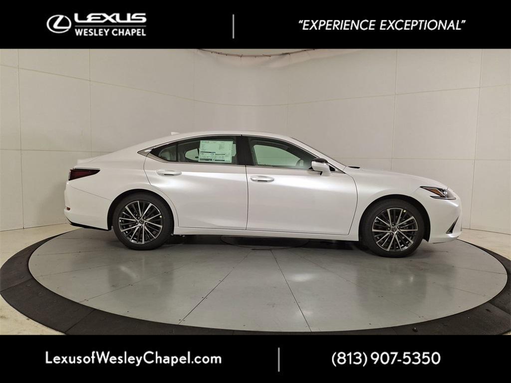 new 2025 Lexus ES 350 car, priced at $49,790