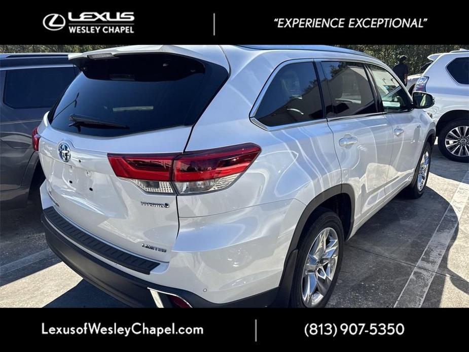 used 2019 Toyota Highlander Hybrid car, priced at $37,800