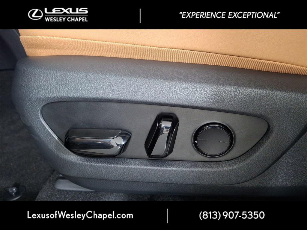 new 2025 Lexus RX 350 car, priced at $58,435