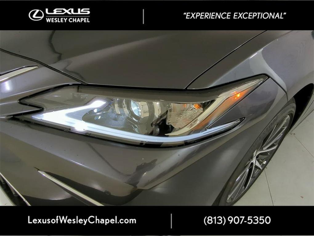 new 2025 Lexus ES 350 car, priced at $48,450