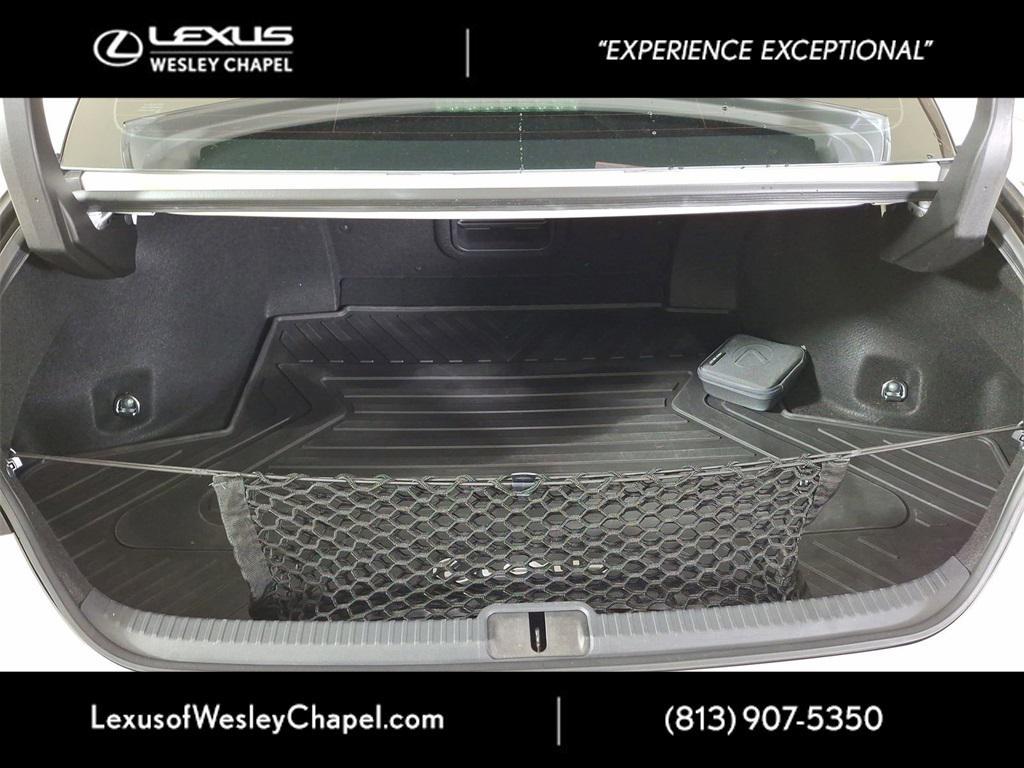used 2024 Lexus ES 300h car, priced at $46,990