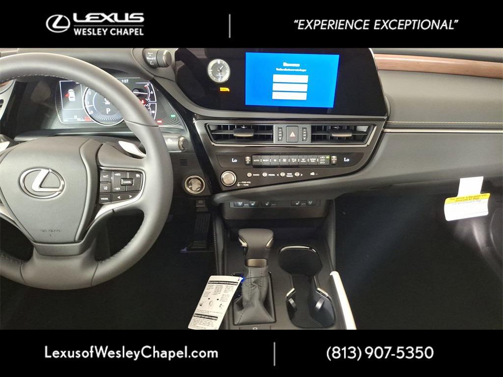 new 2025 Lexus ES 350 car, priced at $47,950