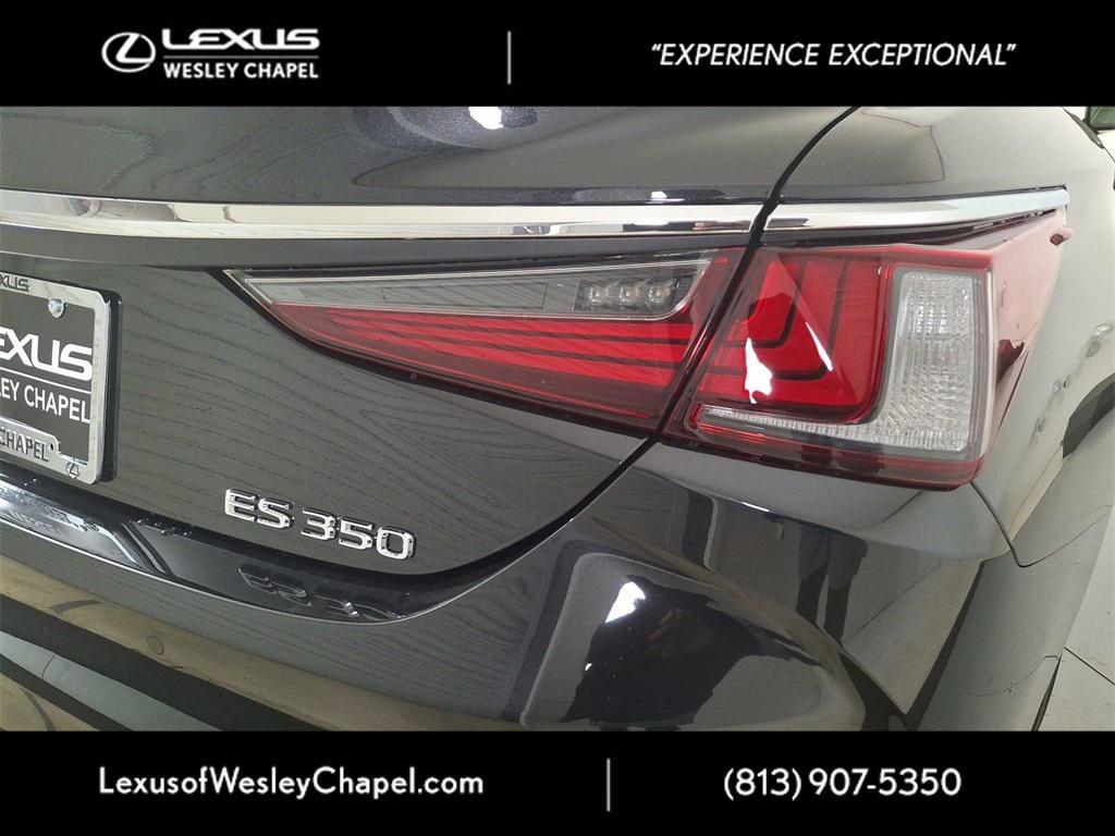 new 2025 Lexus ES 350 car, priced at $47,950