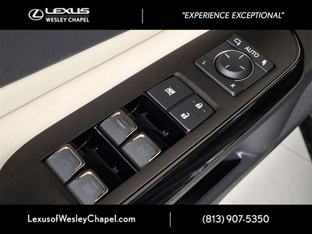 new 2025 Lexus ES 350 car, priced at $47,950