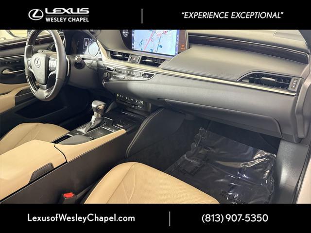 used 2019 Lexus ES 350 car, priced at $31,250