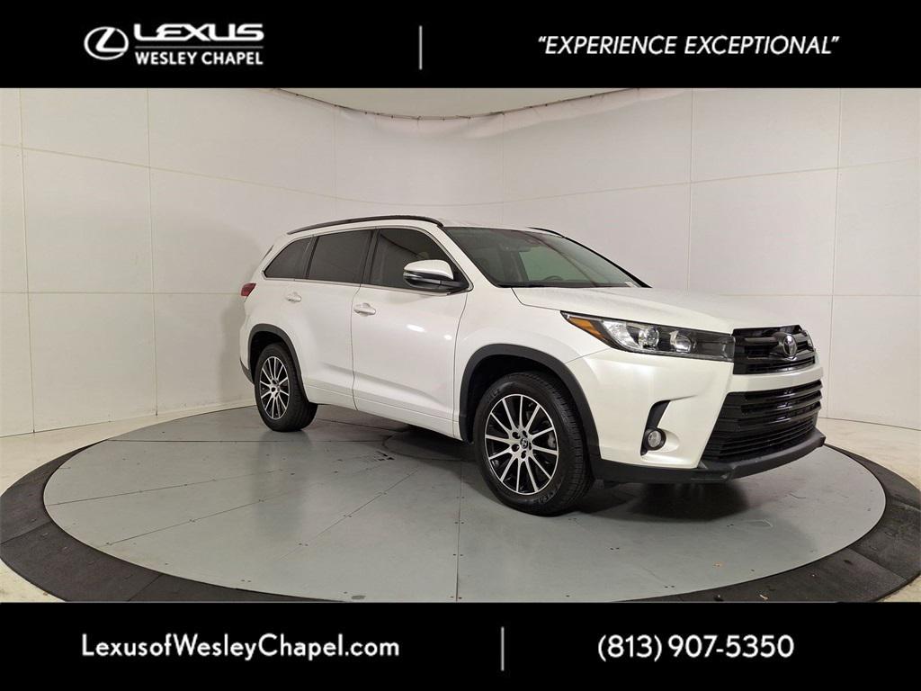 used 2018 Toyota Highlander car, priced at $24,690