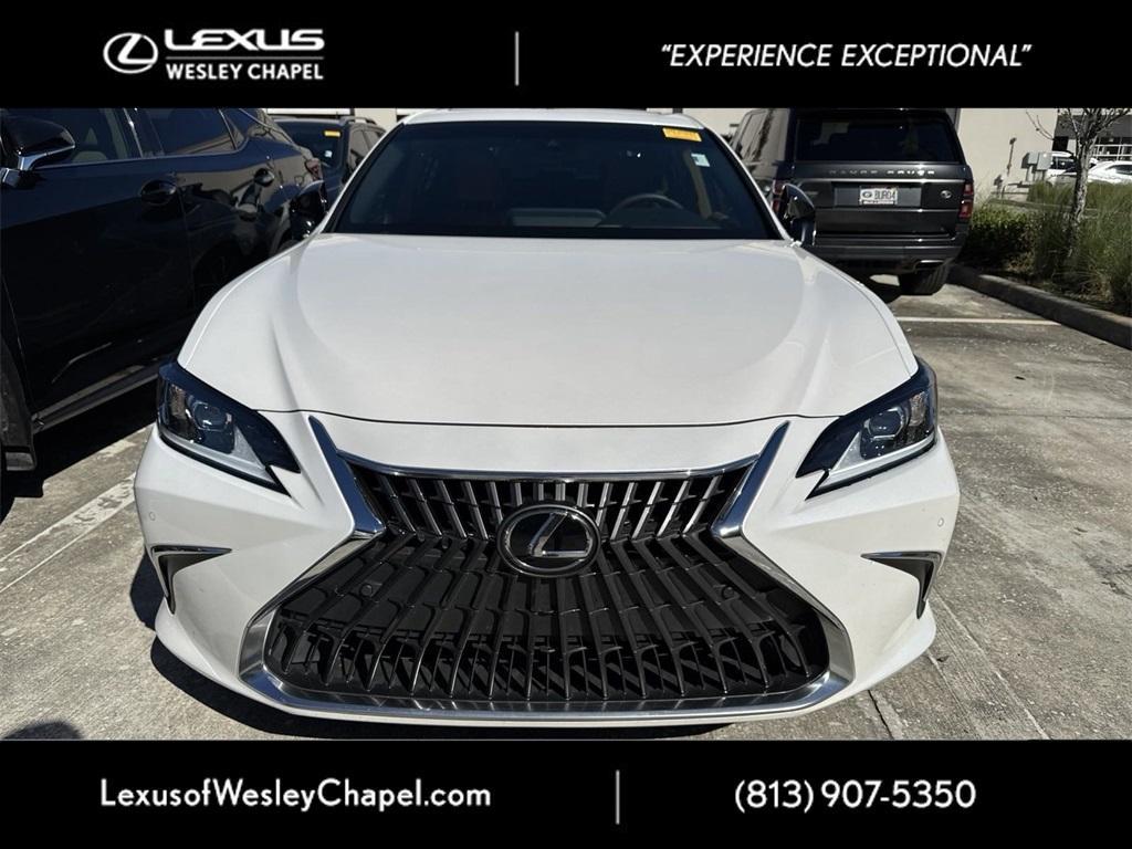 used 2022 Lexus ES 350 car, priced at $34,400