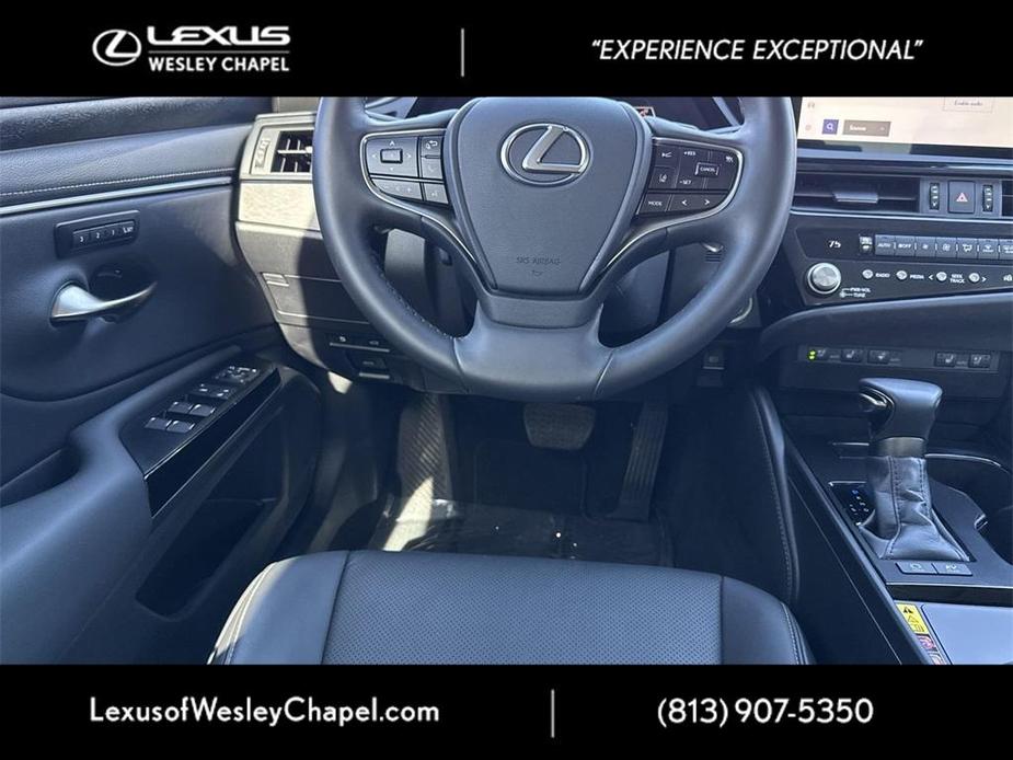 used 2023 Lexus ES 300h car, priced at $38,000