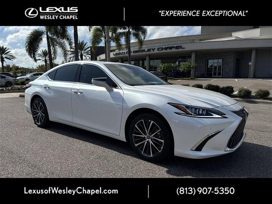 new 2025 Lexus ES 350 car, priced at $45,698