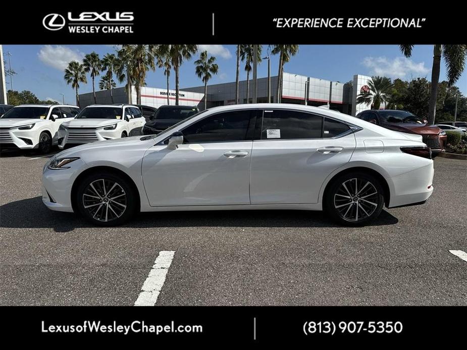 new 2025 Lexus ES 350 car, priced at $45,698