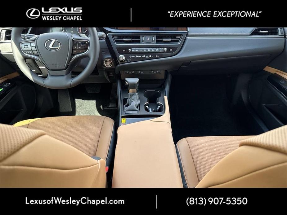 new 2025 Lexus ES 350 car, priced at $45,698