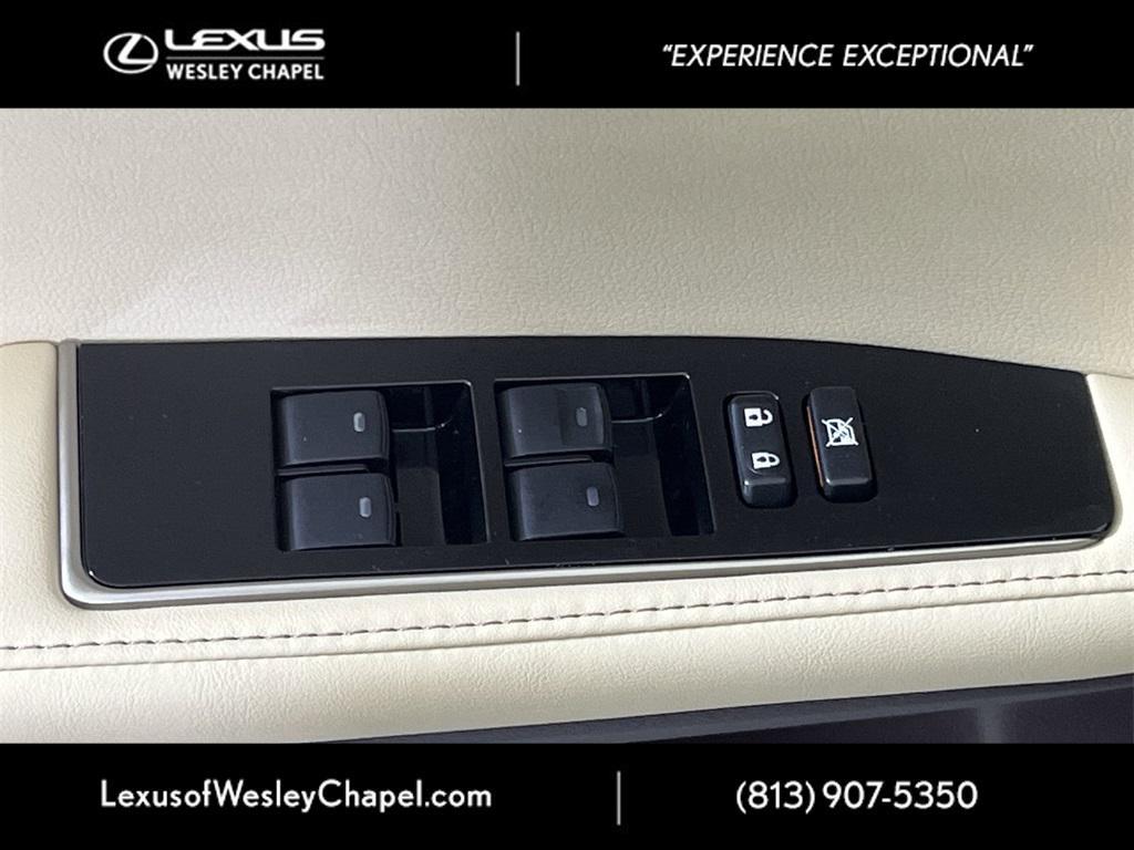 used 2018 Lexus ES 350 car, priced at $23,400