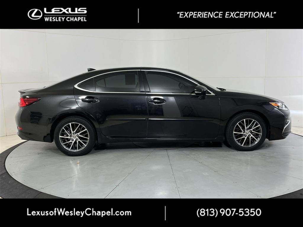 used 2018 Lexus ES 350 car, priced at $23,400
