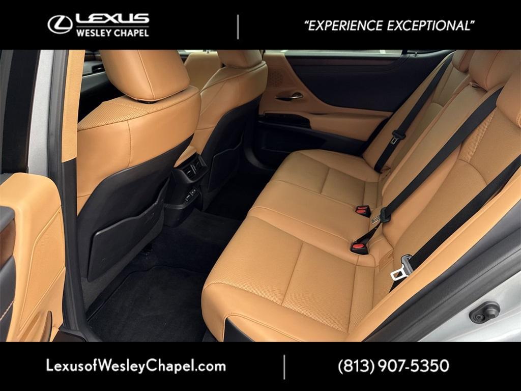 used 2022 Lexus ES 350 car, priced at $33,100