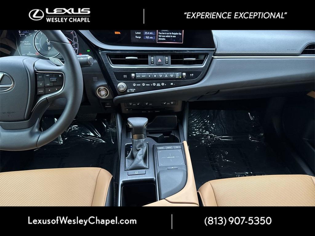 used 2022 Lexus ES 350 car, priced at $33,100