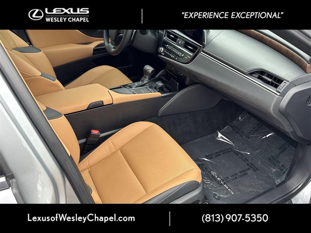 used 2022 Lexus ES 350 car, priced at $33,100