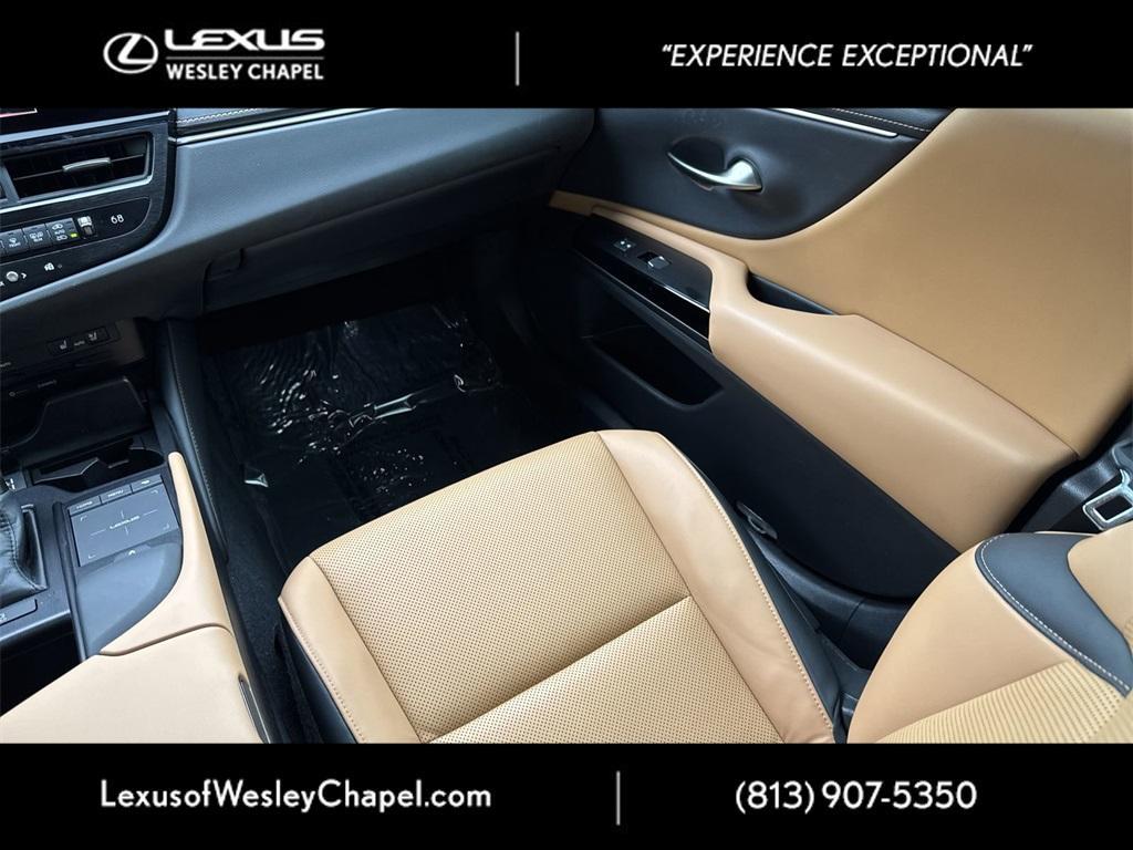 used 2022 Lexus ES 350 car, priced at $33,100