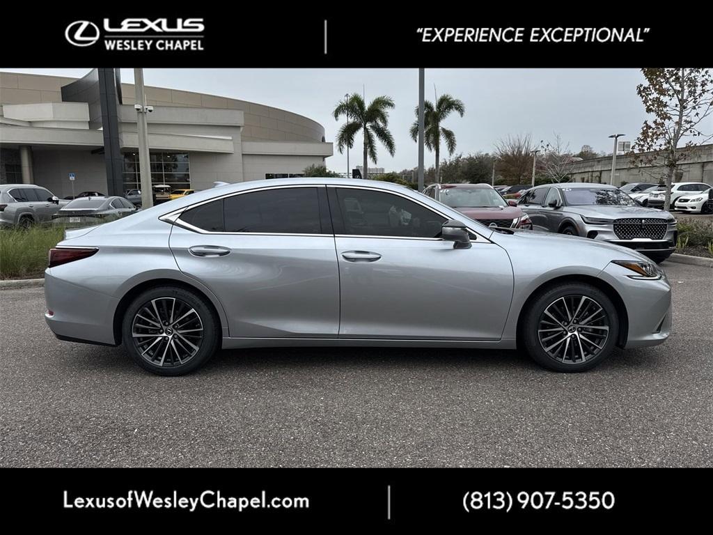 used 2022 Lexus ES 350 car, priced at $33,100