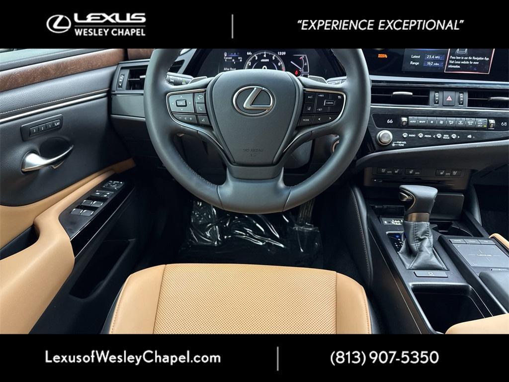 used 2022 Lexus ES 350 car, priced at $33,100