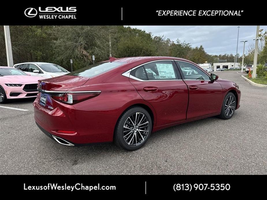 new 2025 Lexus ES 350 car, priced at $45,238