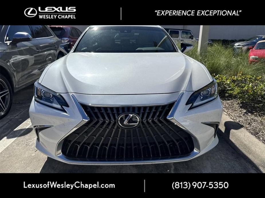 used 2023 Lexus ES 300h car, priced at $38,900