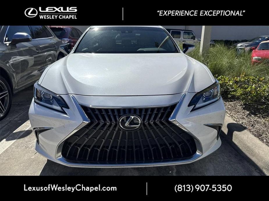 used 2023 Lexus ES 300h car, priced at $38,900