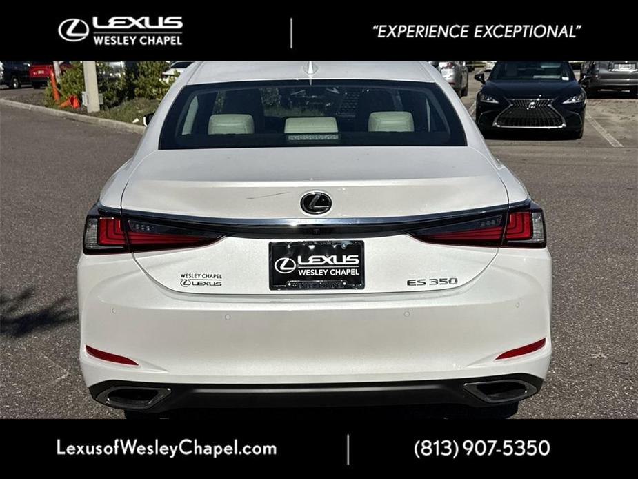 new 2025 Lexus ES 350 car, priced at $45,698