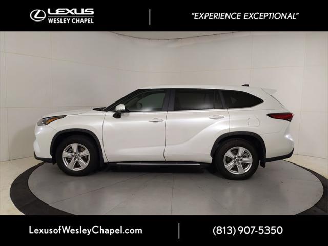 used 2023 Toyota Highlander car, priced at $30,750